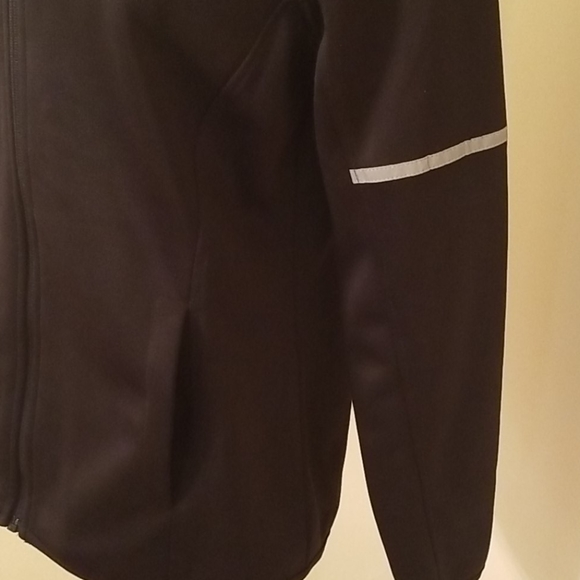 Workout Jacket - Picture 2 of 5